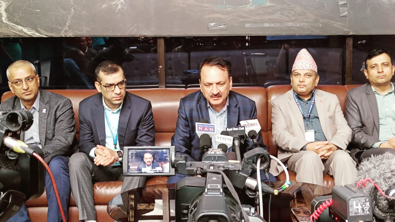 विश्वबैंक र अन्तर्राष्ट्रिय मुद्राकोषको संयुक्त वार्षिक बैठक सम्पन्न, नेपाली प्रतिनिधिमण्डल स्वदेश फिर्ता