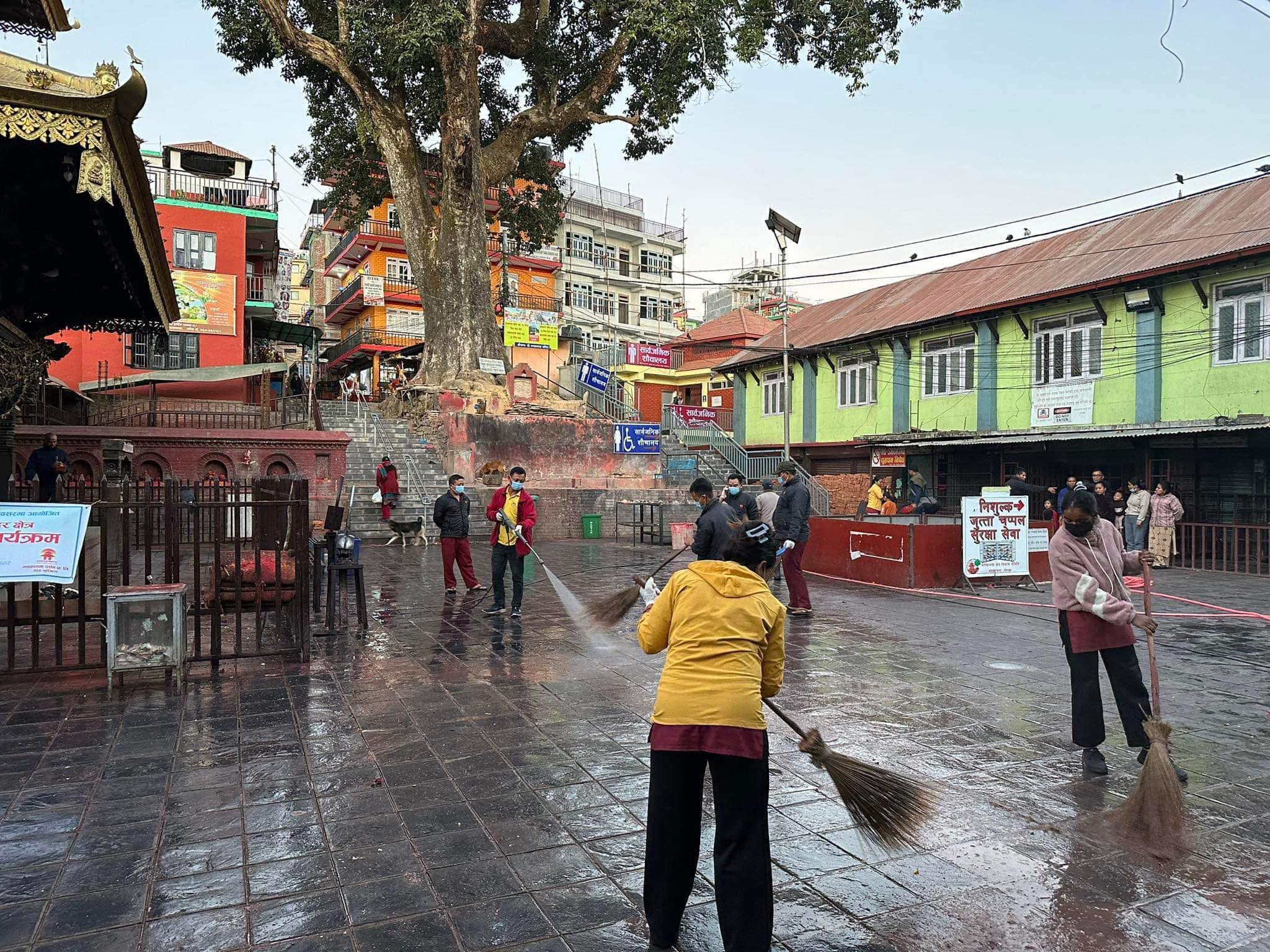 वार्षिकोत्सवको अवसरमा मनकामना केबुलकारको सरसफाइ र रक्तदान कार्यक्रम सम्पन्न