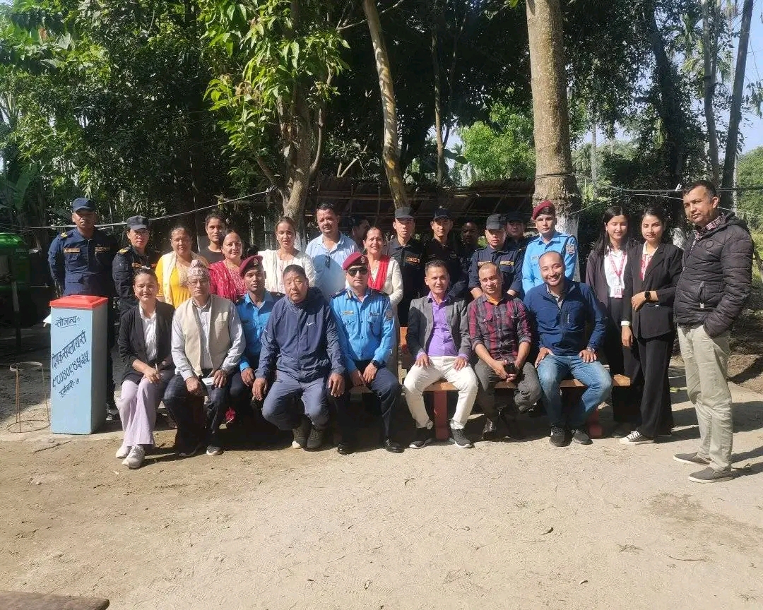 एनआईसी एशिया लघुबित्तको इटहरा शाखाले प्रहरी चौकीलाई दियो फलैचा