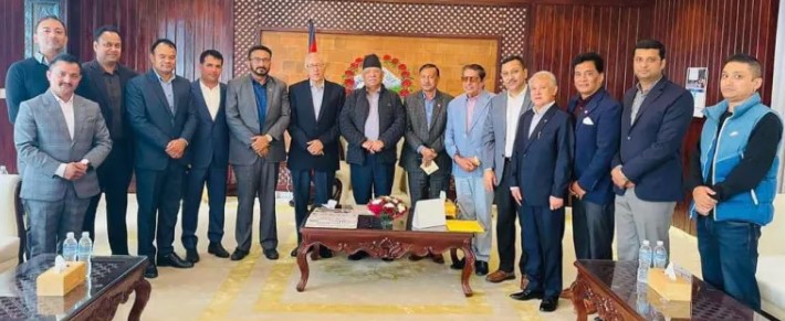 एलपी ग्यास उद्योग संघले भूकम्प पीडितलाई ११ लाख ११ हजार आर्थिक सहयोग गर्ने