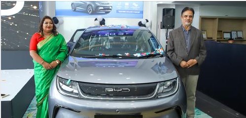 बीवाईडी नेपालले भूकम्प प्रभावित क्षेत्रलाई गर्यो ११ लाख रुपैयाँ सहयोग