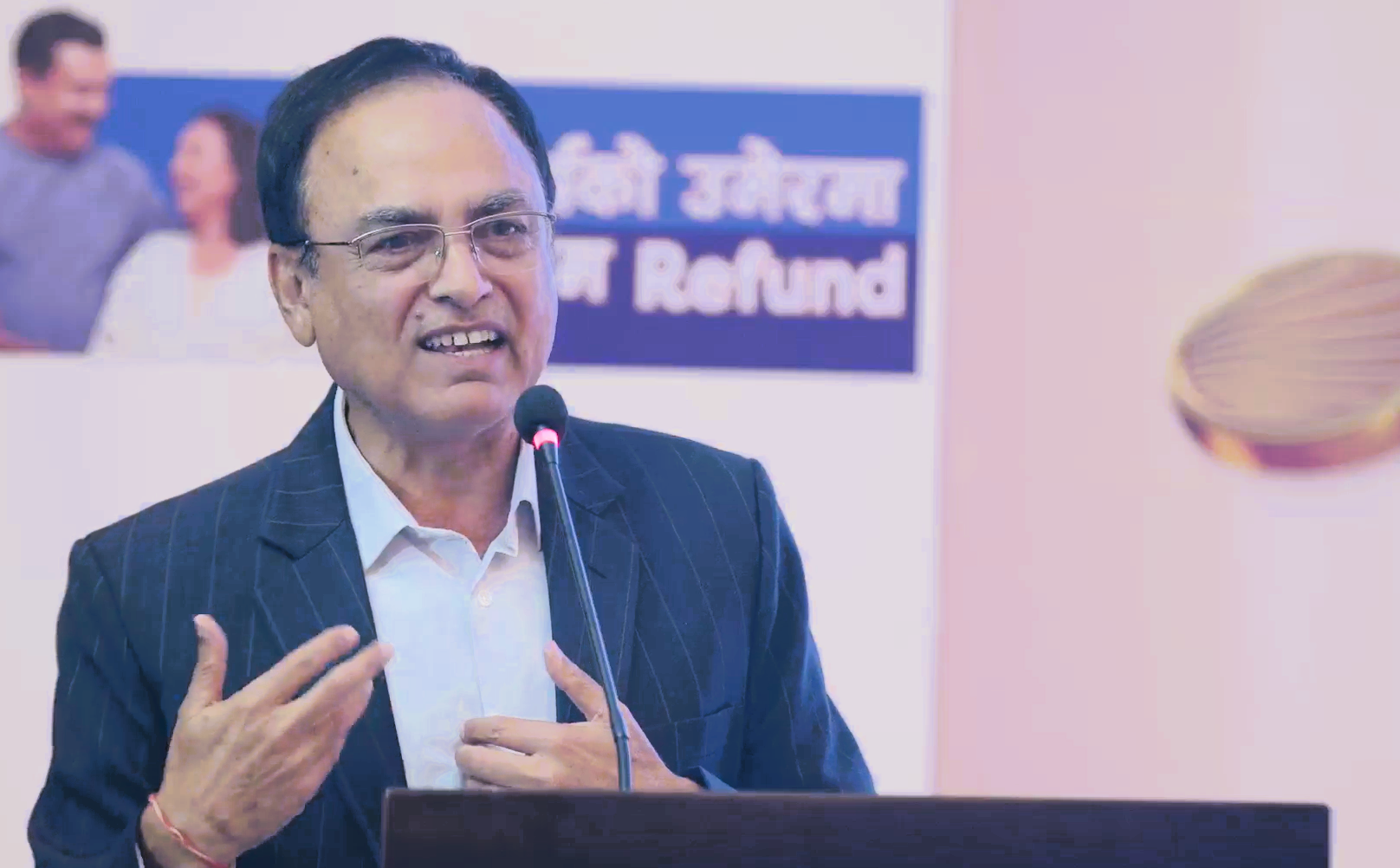 ‘नगद प्रतिफल भन्दा पनि जोखिम बहनका लागि जीवन बीमा गर्ने बेला हो’