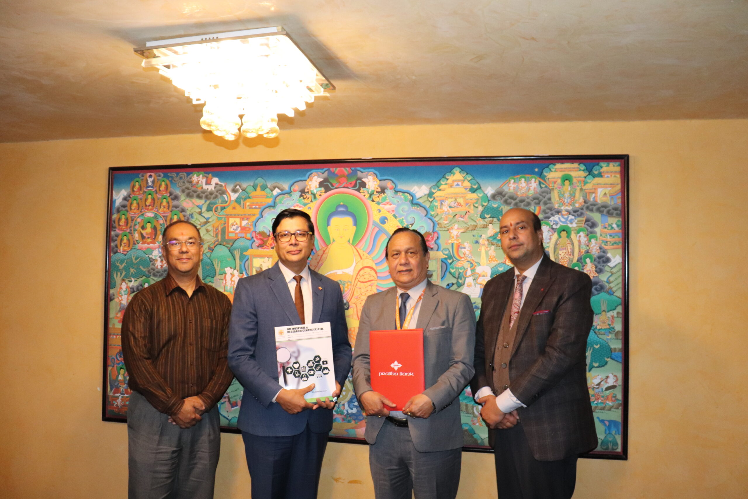 प्रभु बैंकका ग्राहकले ओम हस्पिटल एण्ड रिसर्च सेन्टरको सेवामा विशेष छुट पाउने