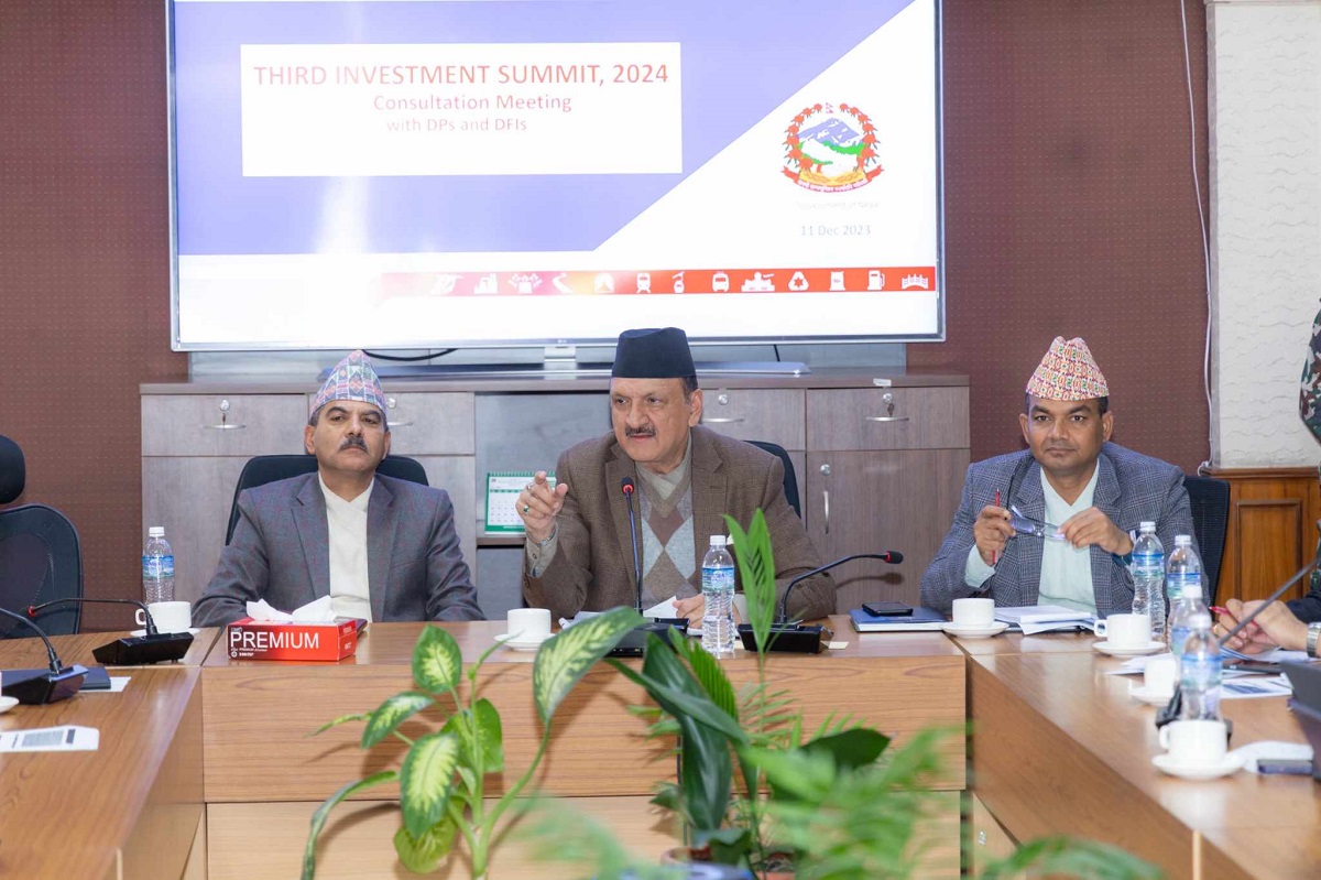 लगानी सम्मेलनअगावै नेपालको कन्ट्री रेटिङको काम सक्छौँः अर्थमन्त्री