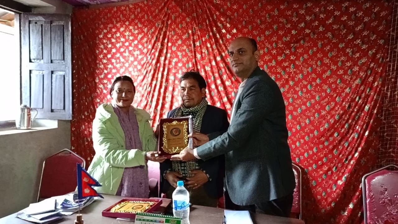 प्राधिकरणको कर्णाली प्रदेश कार्यालयद्धारा दुई गाँउपालिकामा बीमा सम्बन्धी अन्तरक्रिया सम्पन्न