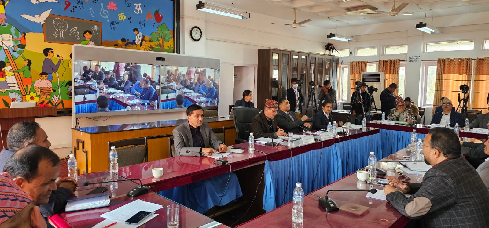 जीवन बीमालेखको समर्पण मूल्य भुक्तानी सम्बन्धमा सार्वजनिक लेखा समितिको हचुवा निर्देशन