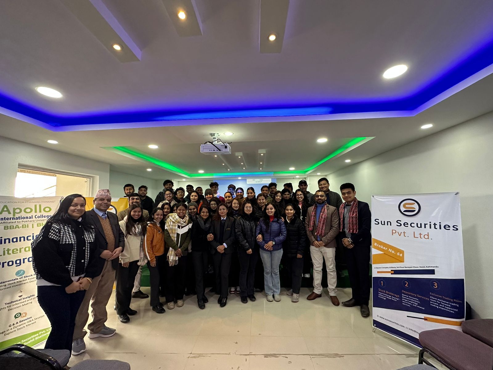 विभिन्न कलेजका विद्यार्थीहरुलाई सन सेक्युरिटिजले दियो शेयर बजार सम्बन्धी तालिम