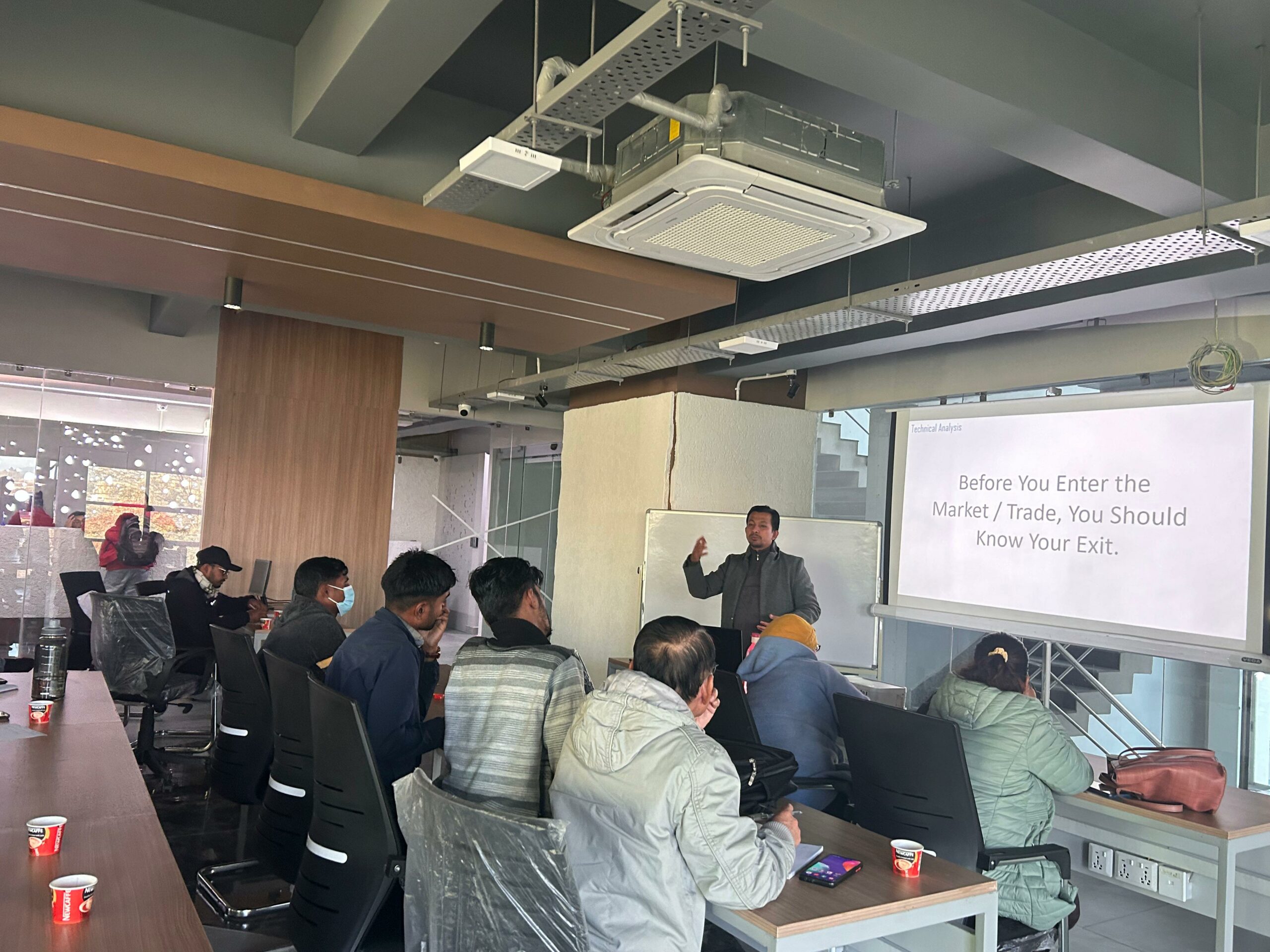 सन सेक्युरिटिजको शेयर बजार सम्बन्धी सचेतना तथा तालिम कार्यक्रम सम्पन्न