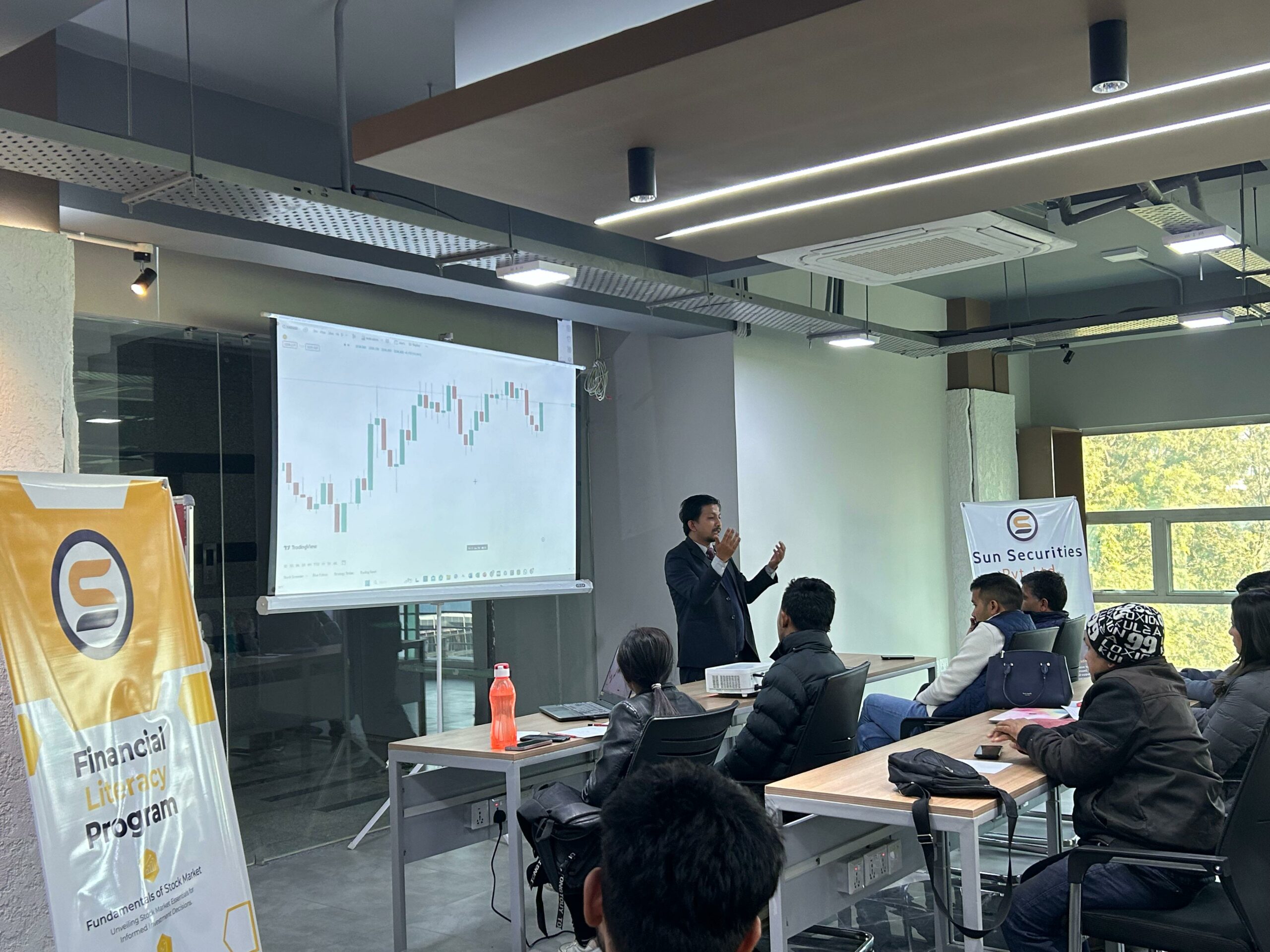 सन सेक्युरिटिजद्धारा शेयर बजार सम्बन्धी तालिम सम्पन्न