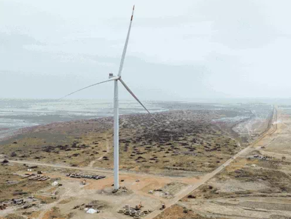 सौर्य ऊर्जा क्षेत्रमा २.३ लाख करोड लगानी गर्दै अडानी समूह