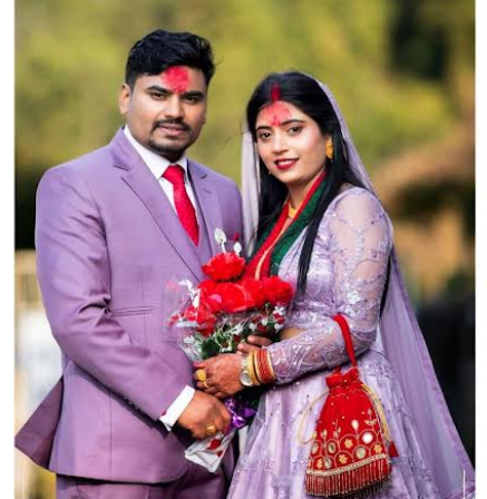 प्रणय दिवसको अवसरमा श्रीमतीलाई बीमा पोलिसी उपहार