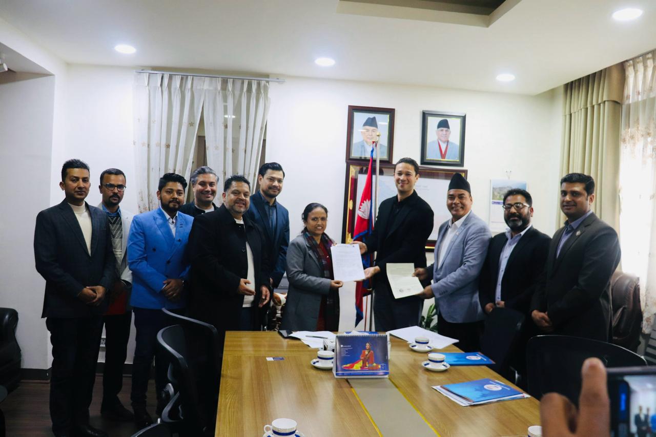 विद्युतीय व्यापार विधेयकमा गरिनुपर्ने सुधारसम्बन्धी सुझाव सरकार र संसदीय समितिसमक्ष पेश