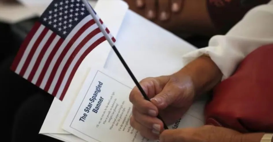 वर्ष २०२३ मा पौने ९ लाख विदेशी बने अमेरिकी नागरिक, कसरी लिन सकिन्छ सिटिजनसिप ?