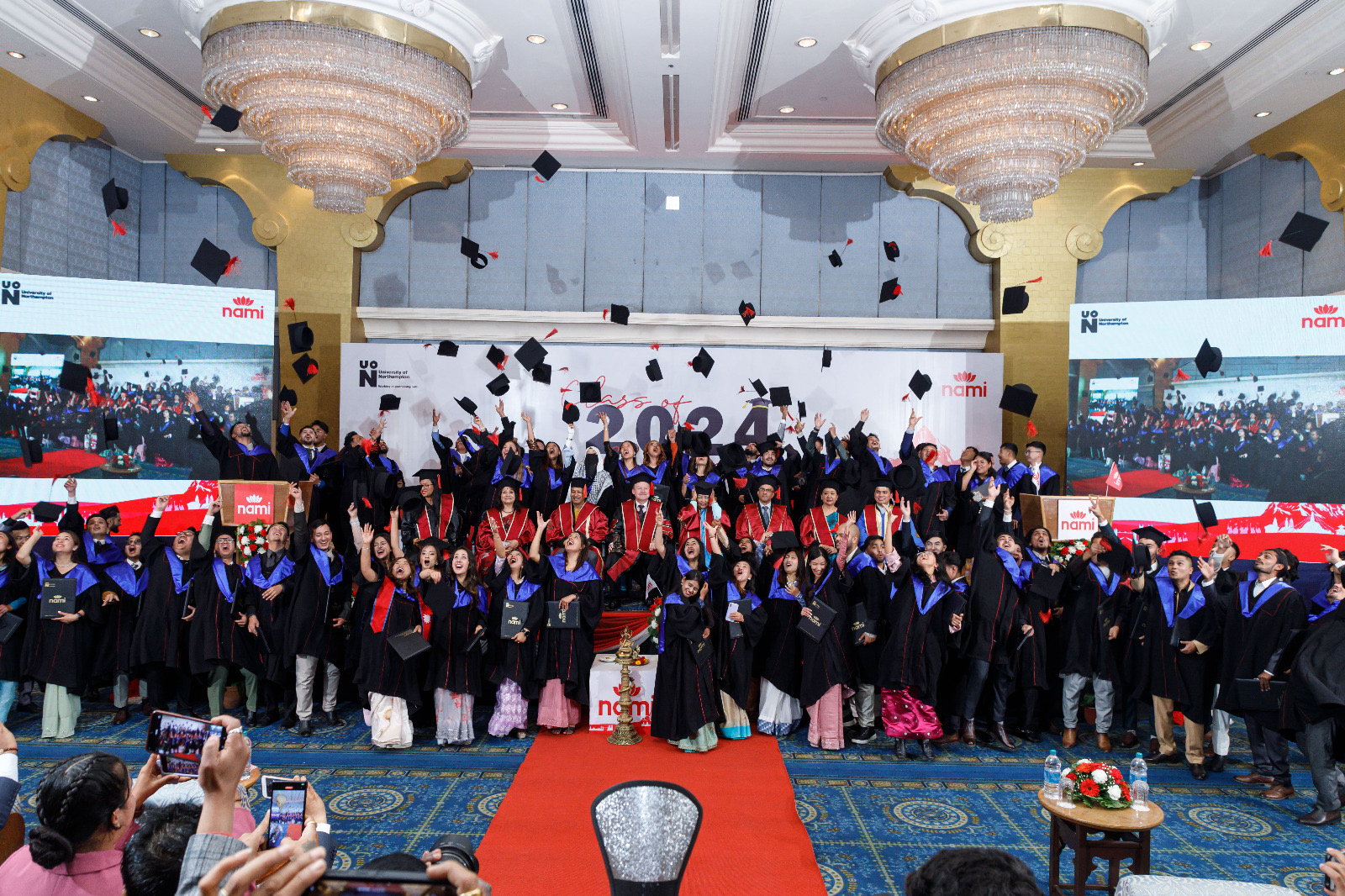 नयाँ आयाम मल्टी डिसिप्लिनरी इन्स्टिच्युटका १२० जना विद्यार्थी दीक्षित