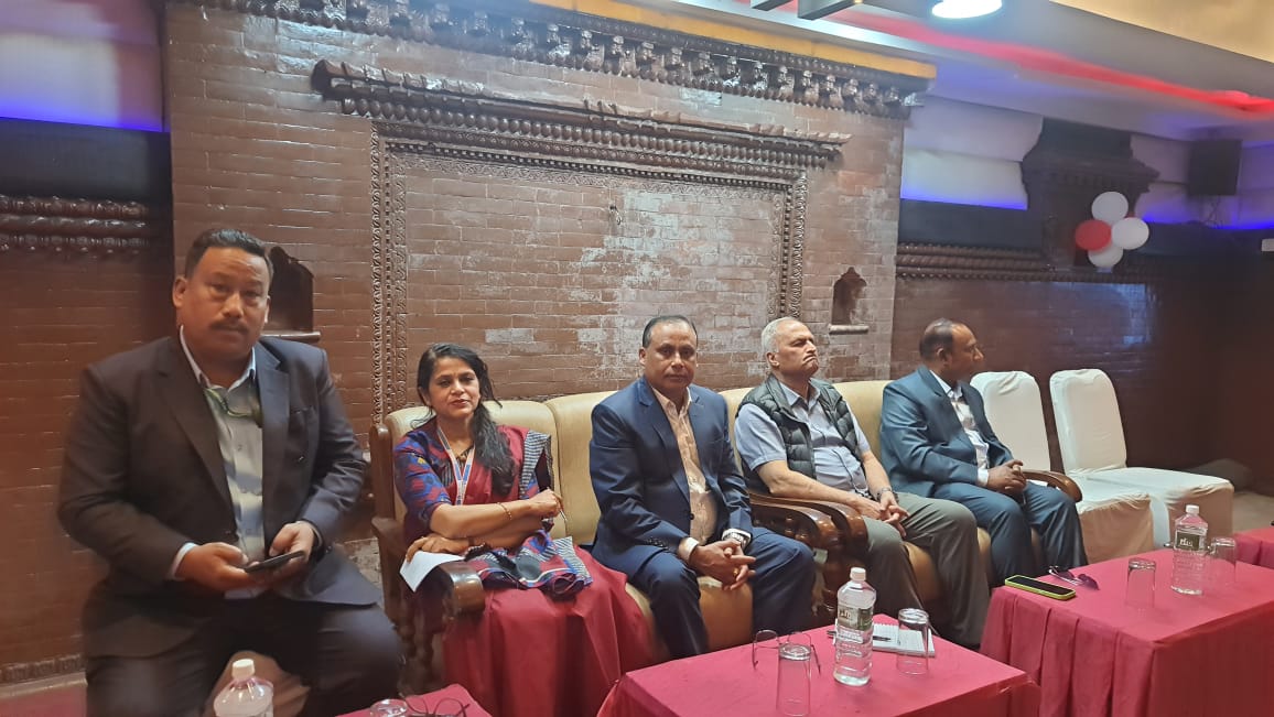 नागरिकको आवश्यकता अनुसार बीमालेख ल्याउन बीमकलाई अध्यक्ष सिलवालको आग्रह