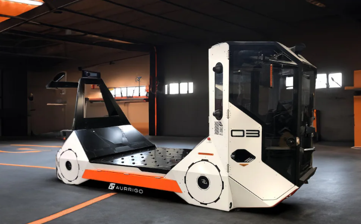 बेलायती विमानस्थलमा रोबोट ब्यागेज ह्यान्डलर प्रयोग गर्दै ब्रिटिस एयरवेज