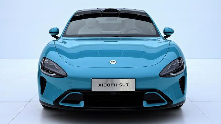 टेस्लालाई टक्कर दिने तयारीमा शाओमी, ल्यायो इलेक्ट्रिक कार