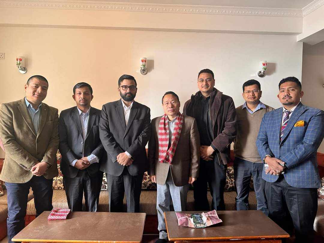 अर्थमन्त्री र धितोपत्र ब्रोकरबीच भेटवार्ता, शेयर बजार सुधारका लागि दिए यस्ता सुझाव