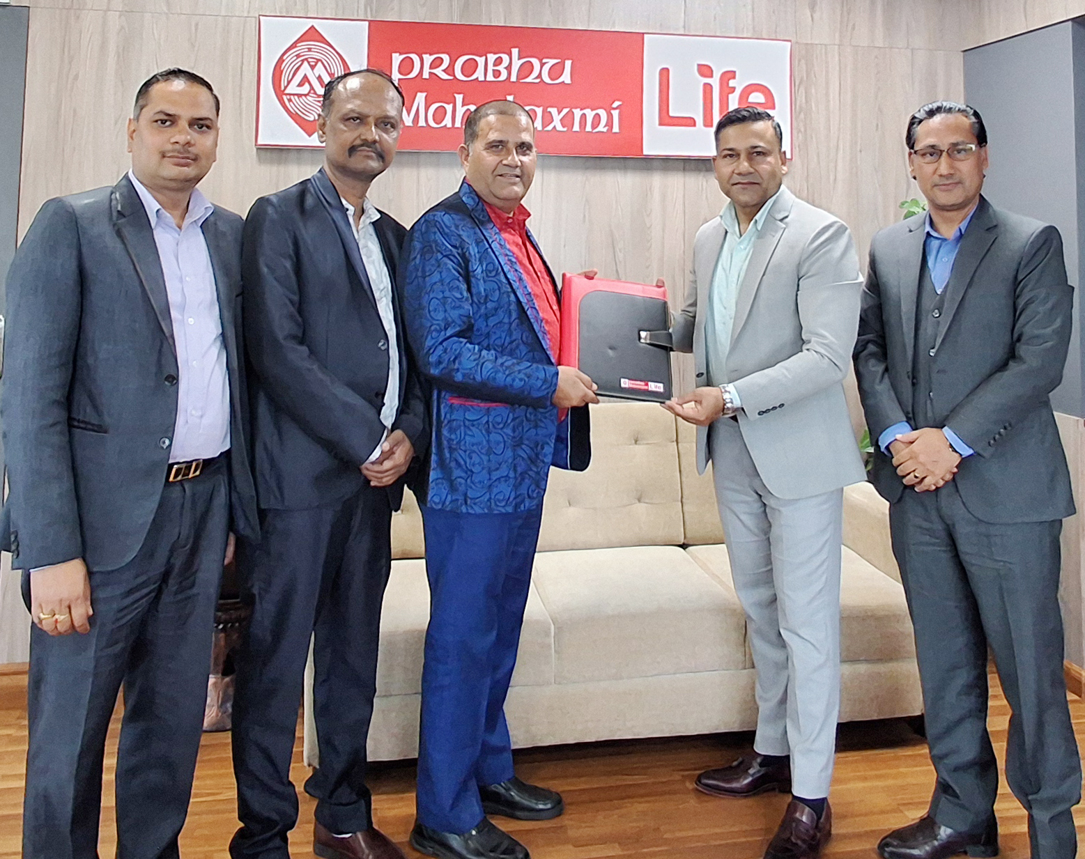 प्रभु महालक्ष्मी लाइफको ब्राण्ड एम्बेसेडरमा गजुरेल नियुक्त