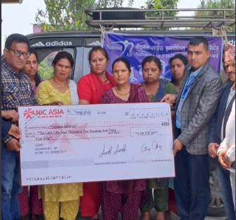 नेशनल लाइफको हेटौंडा शाखाद्वारा साढे ६ लाख रुपैयाँ मृत्यु दाबी रकम हस्तान्तरण