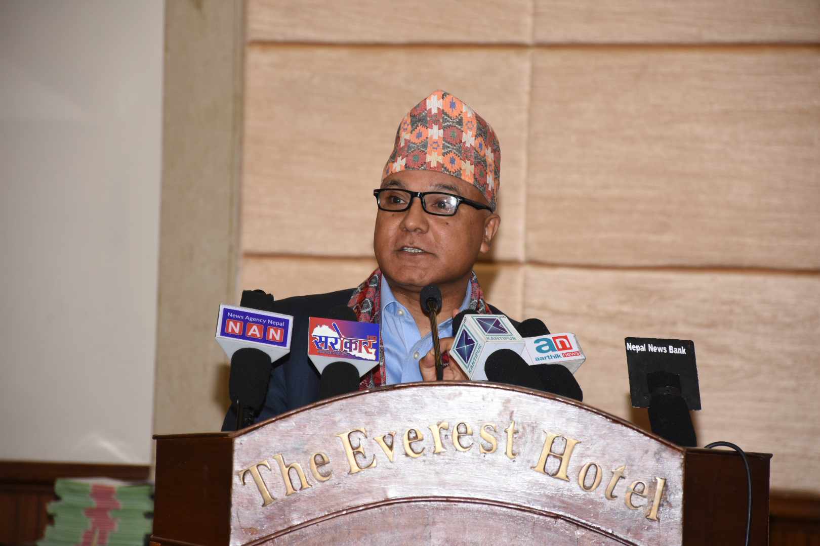 बजेटमा वित्तीय क्षेत्र सुधार कार्यक्रम आउनु सकरात्मक: डेपुटी गभर्नर मिश्र