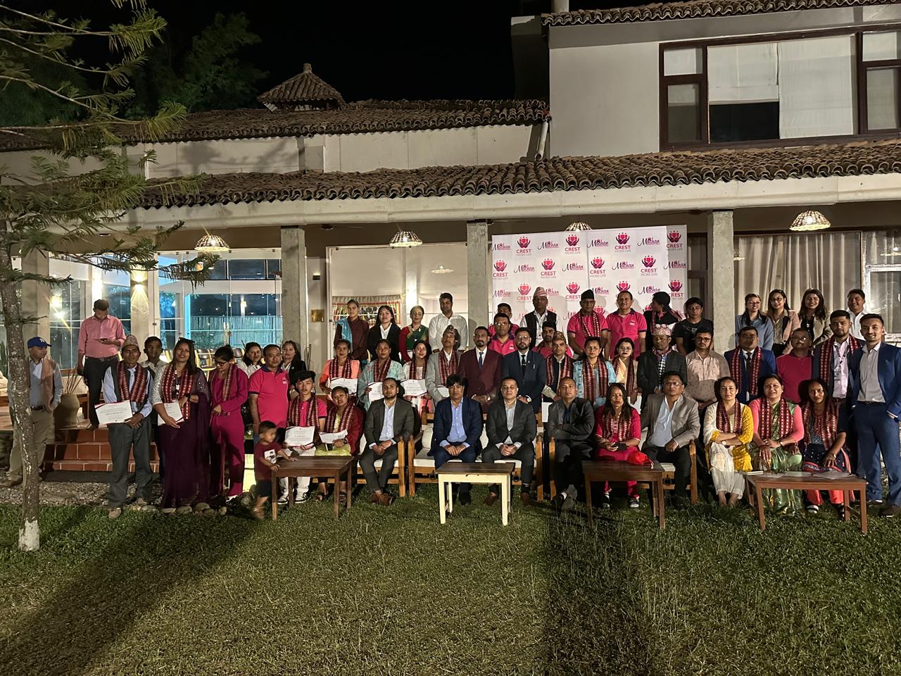 क्रेष्ट माइक्रो लाइफको प्रथम अभिकर्ता तथा शाखा प्रबन्धक भेला सम्पन्न