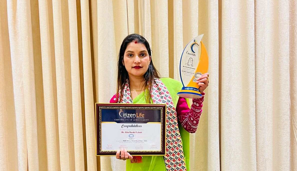 पोल्ट्रीबाट बीमामा होमिएकी गीता छोटो समयमै बनिन् ५ पटक एमडीआरटी, ‘भलाइ गर्न मन्दिर जानुपर्दैन’