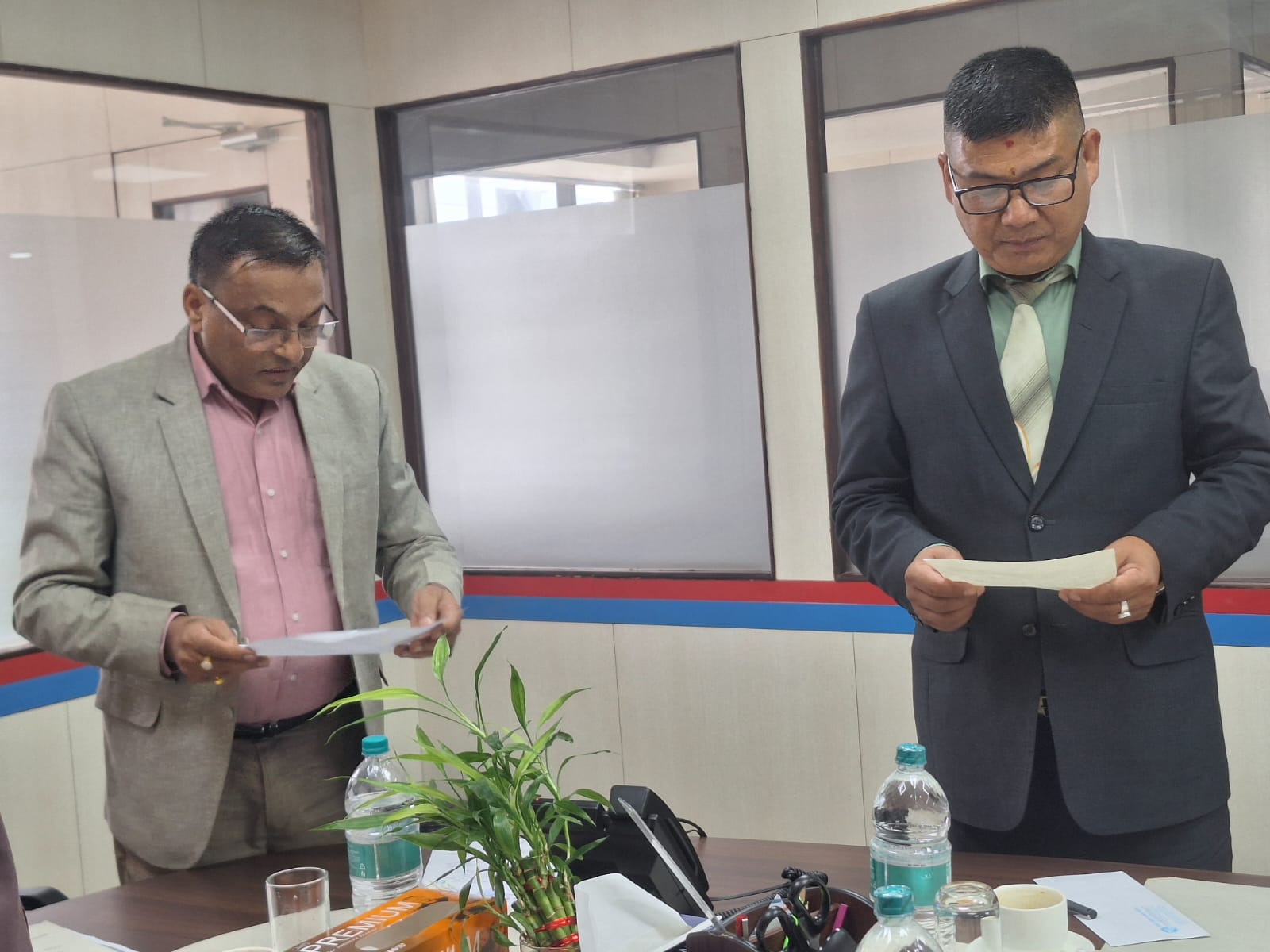 नेपाल रिका नवनियुक्त सीईओ सुरेन्द्र थापाले सम्हाले जिम्मेवारी