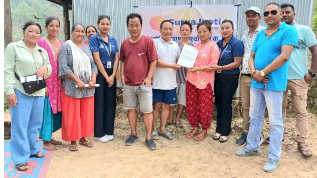 सूर्यज्योति लाइफद्वारा घातक रोग वापतको दाबी रकम भुक्तानी