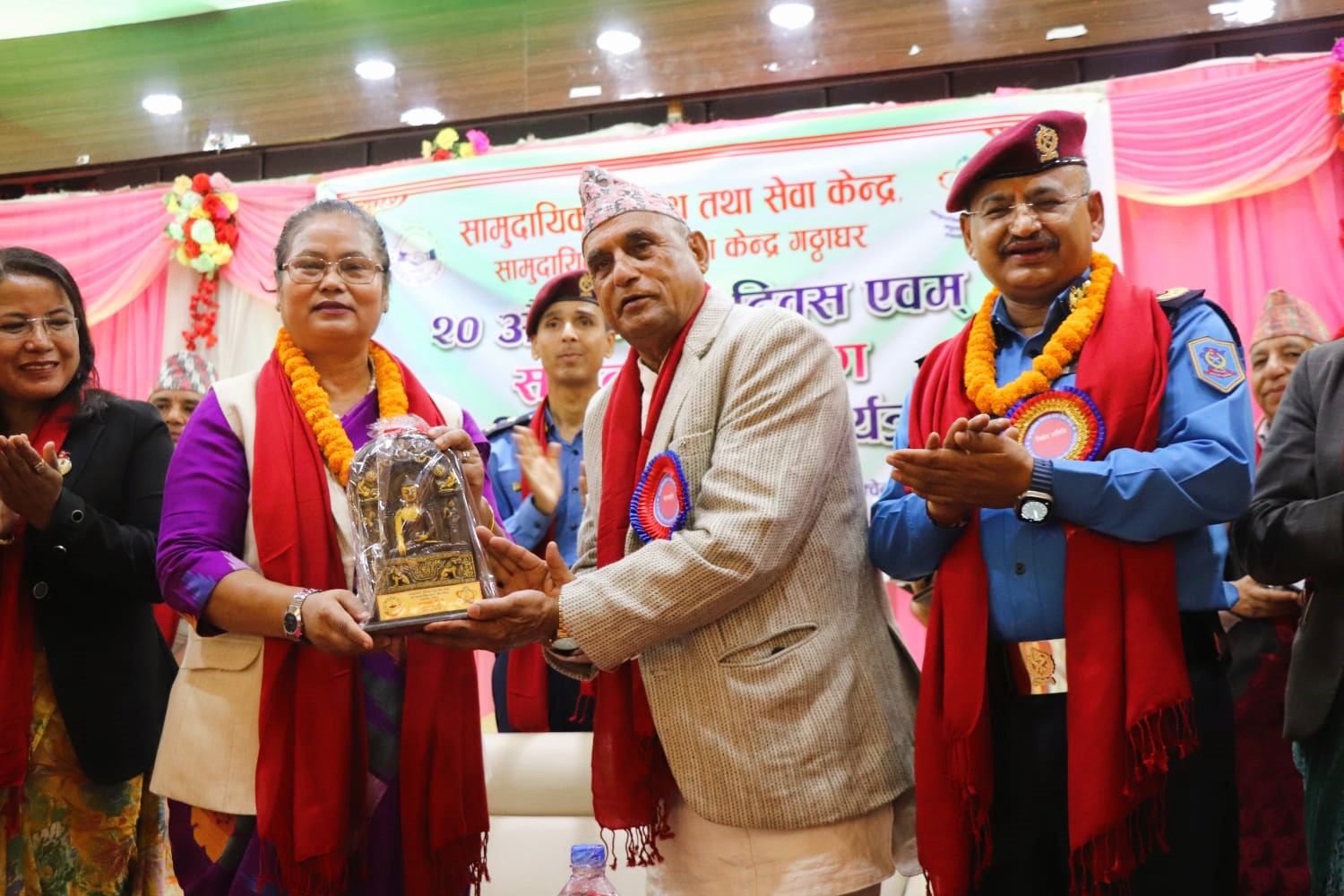 दुर्घटना न्यूनीकरण गर्न ट्राफिक नियमबारे राम्रोसँग जानकारी दिएर मात्र लाइसेन्स दिनुपर्छः मन्त्री चौधरी