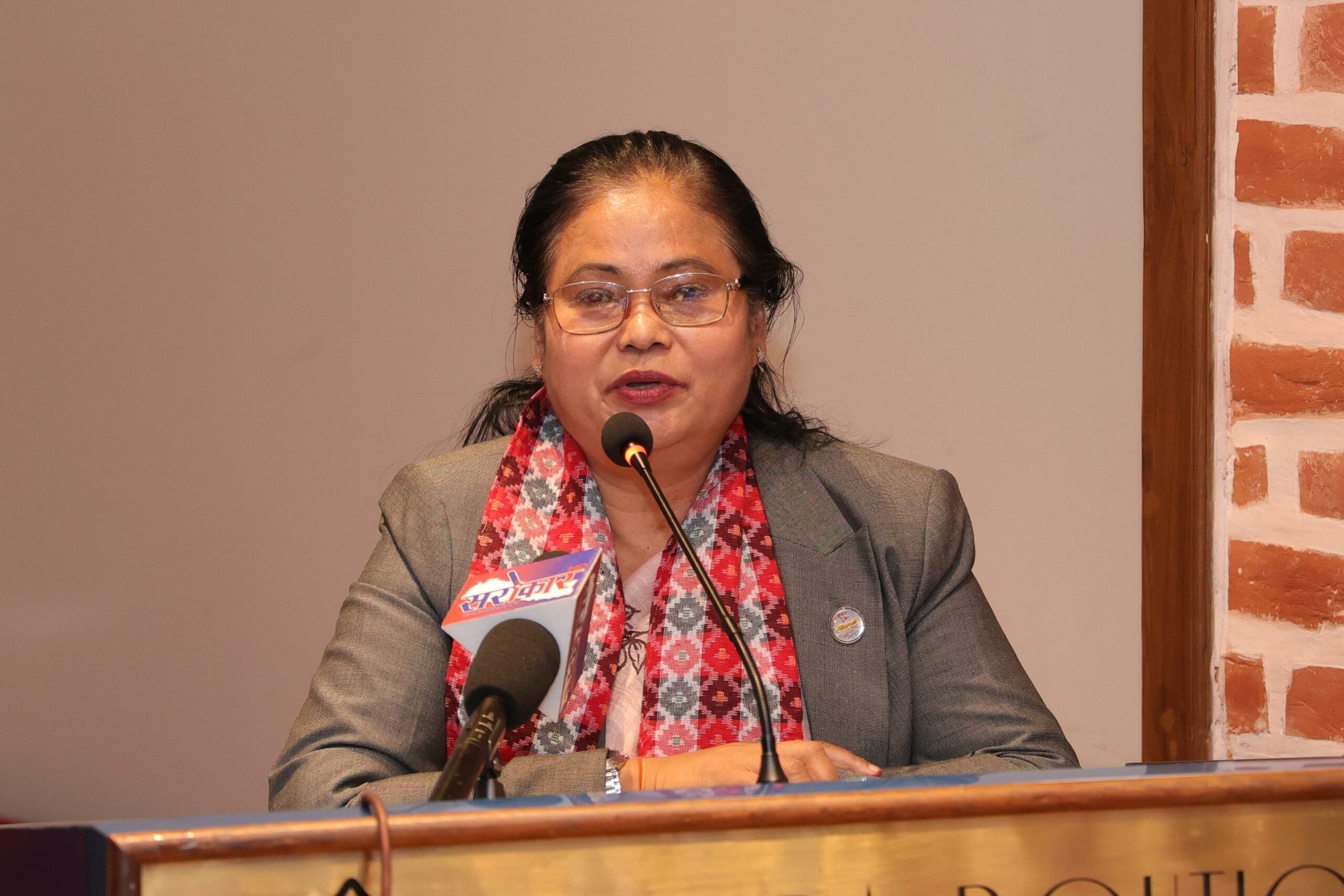 मानव बेचबिखन तथा ओसारपसार नियन्त्रण ऐन २०६४ छिट्टै संशोधन गरेर कार्यान्वयन गर्छौंः मन्त्री चौधरी