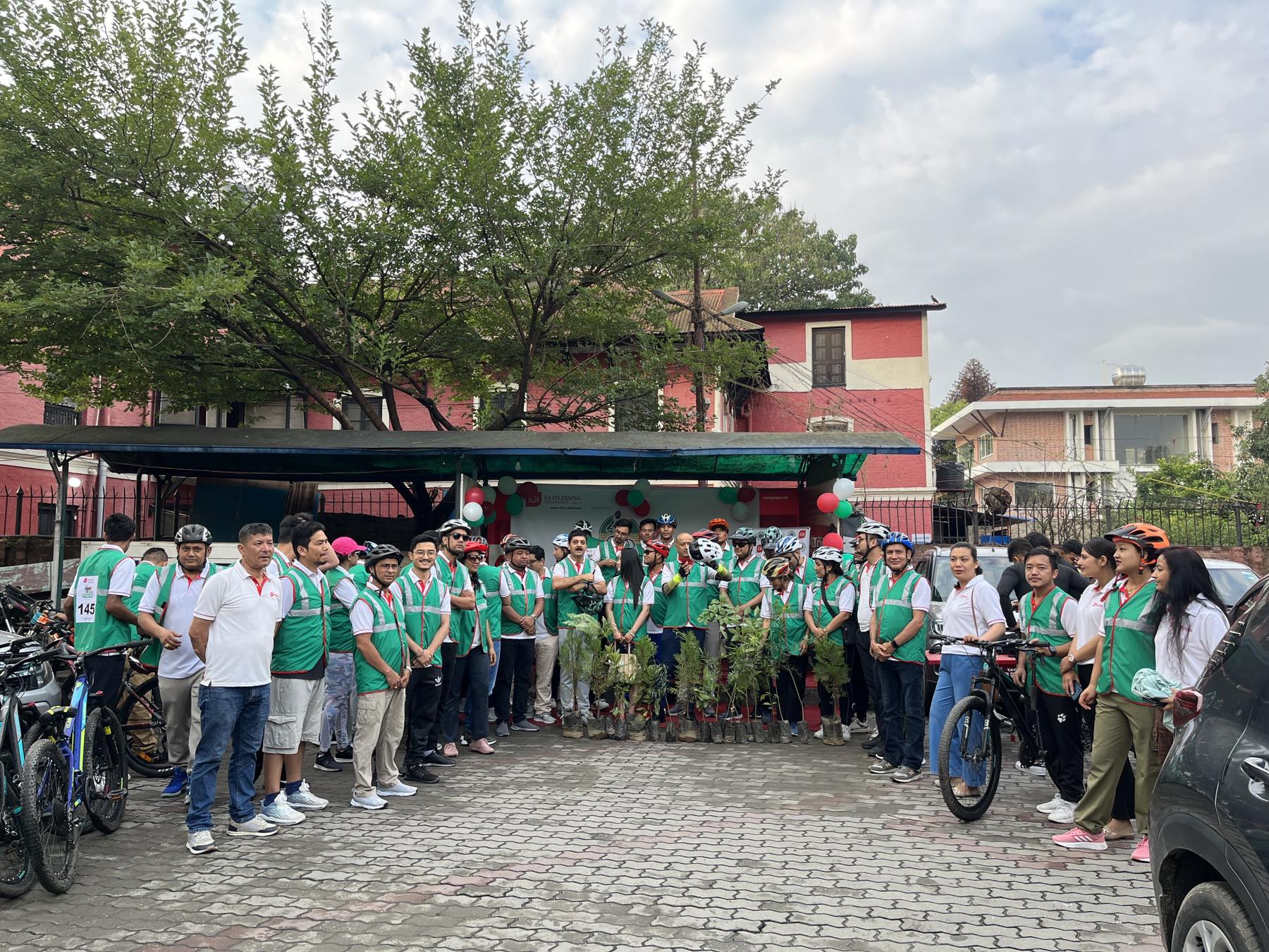 आइजीआई प्रुडेन्सियल इन्स्योरेन्सको वृक्षरोपण तथा साइकल र्‍याली आयोजना