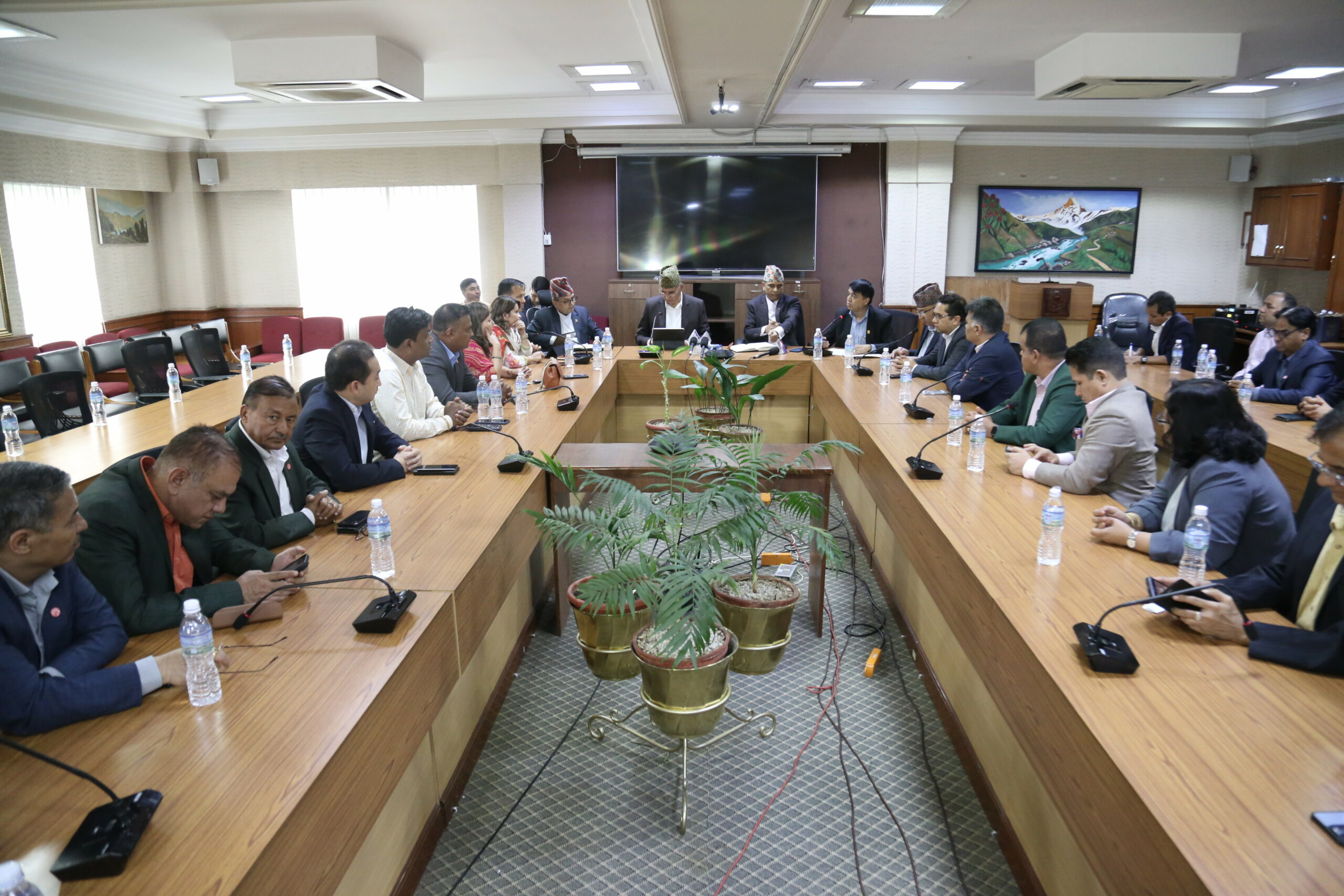 आर्थिक पुनरुत्थानका लागि निजी क्षेत्रको मनोबल बढाउनुपर्नेमा अध्यक्ष ढकालको जोड