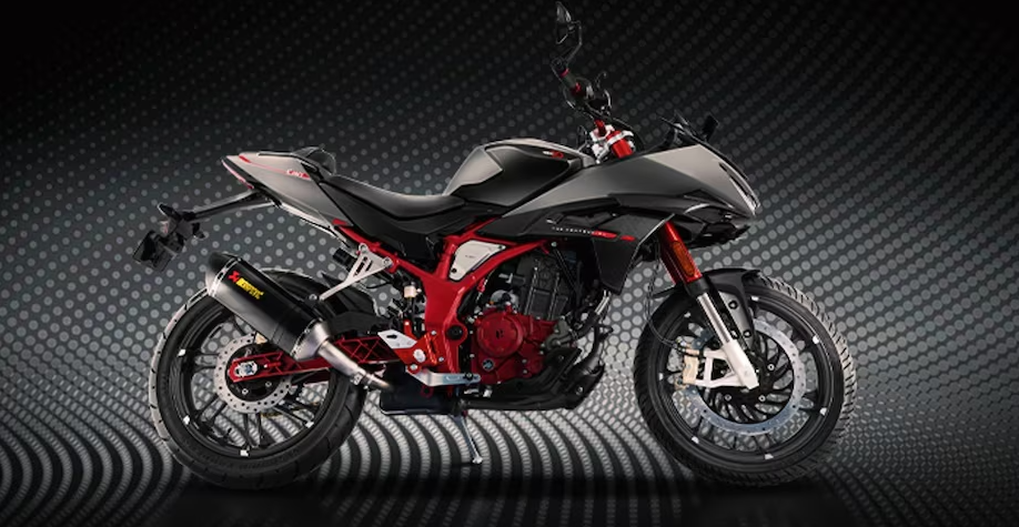 हिरोले ल्यायो कार्बन फाइबरयुक्त स्पेसल बाइक, केवल यी व्यक्तिले मात्र किन्न पाउने