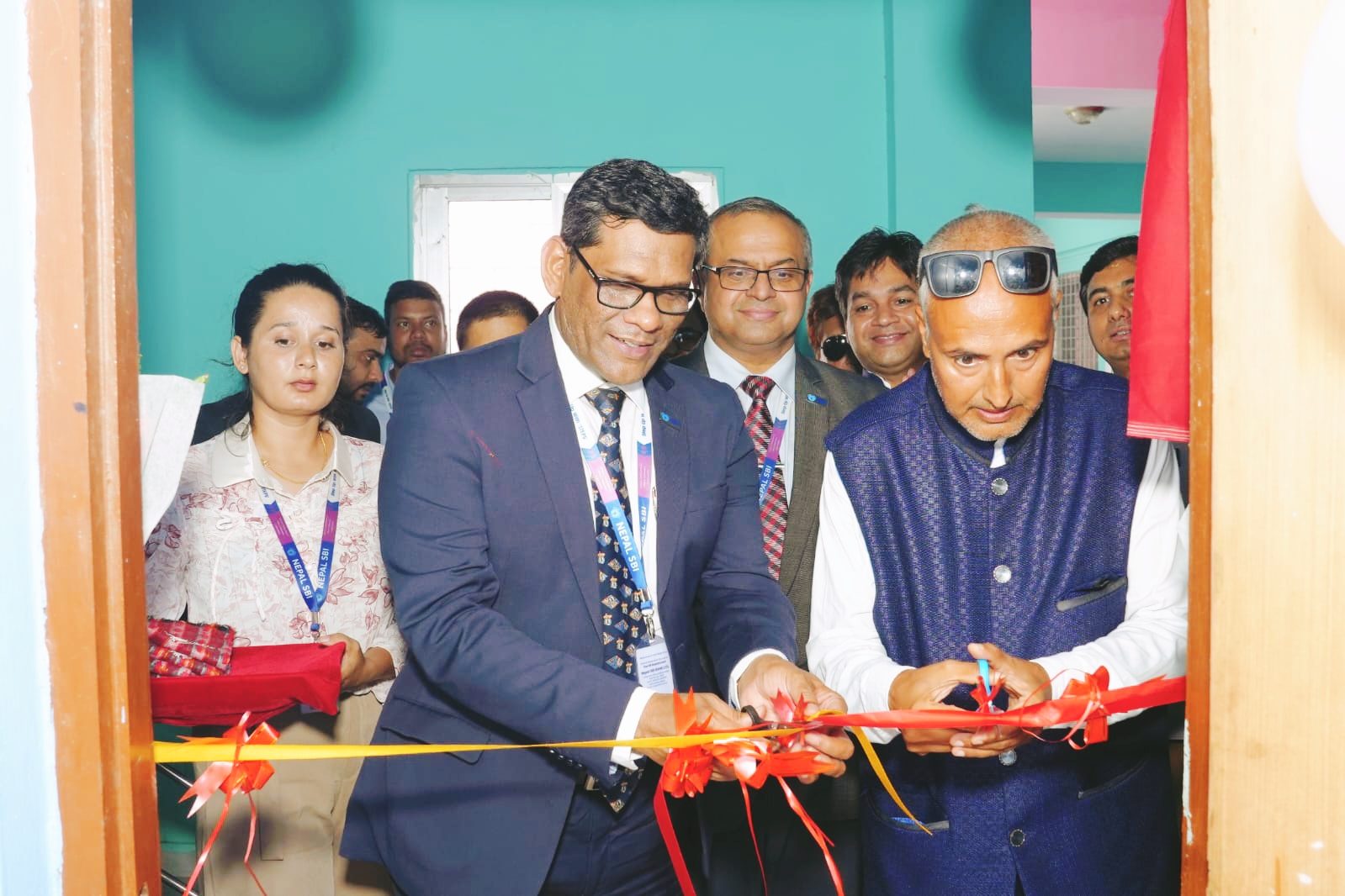 एसबिआई बैंकको भन्सार कार्यालय स्थित एक्सटेन्सन काउन्टर र महेन्द्रनगर शाखा स्थानान्तरण