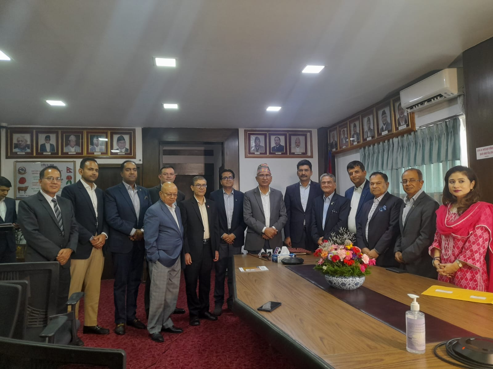 निजी क्षेत्रको मनोबल बढाउन अर्थमन्त्रीलाई सीएनआईको आग्रह