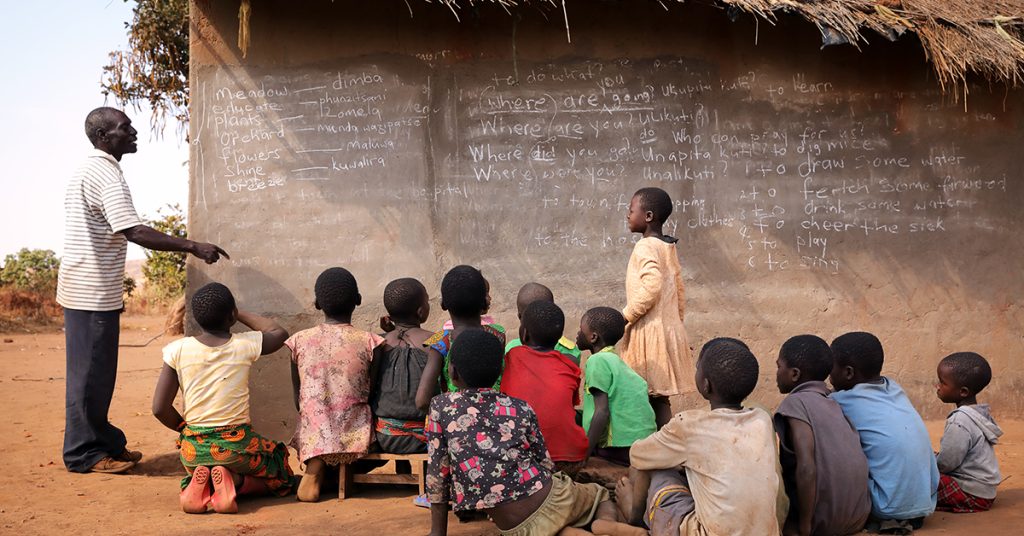 यी हुन् विश्वका सबैभन्दा गरिब १० देश, कस्तो छ जीवनस्तर ?