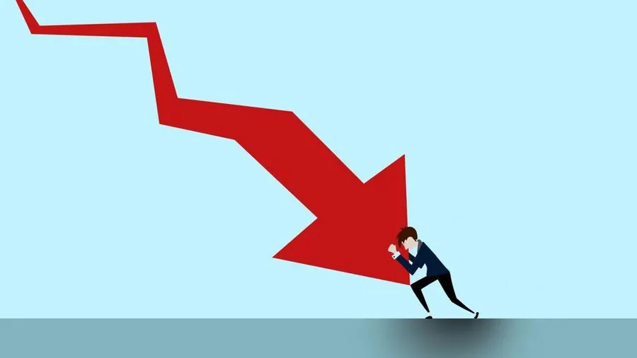 ट्यारिफ युद्धले फस्यो अमेरिका, बढ्यो मन्दीको त्रास