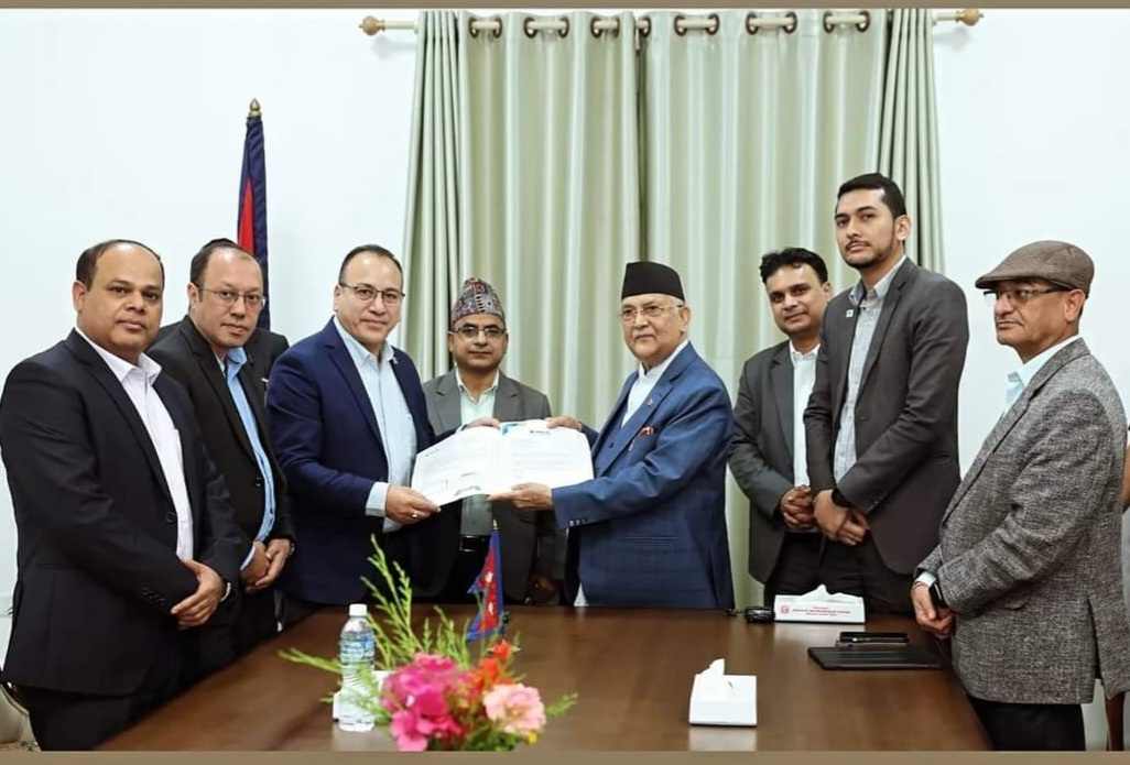 बाढीपहिरो पीडितको लागि नेपाल इन्स्योरेन्स र मेट लाइफले दिए रु ७५ लाख