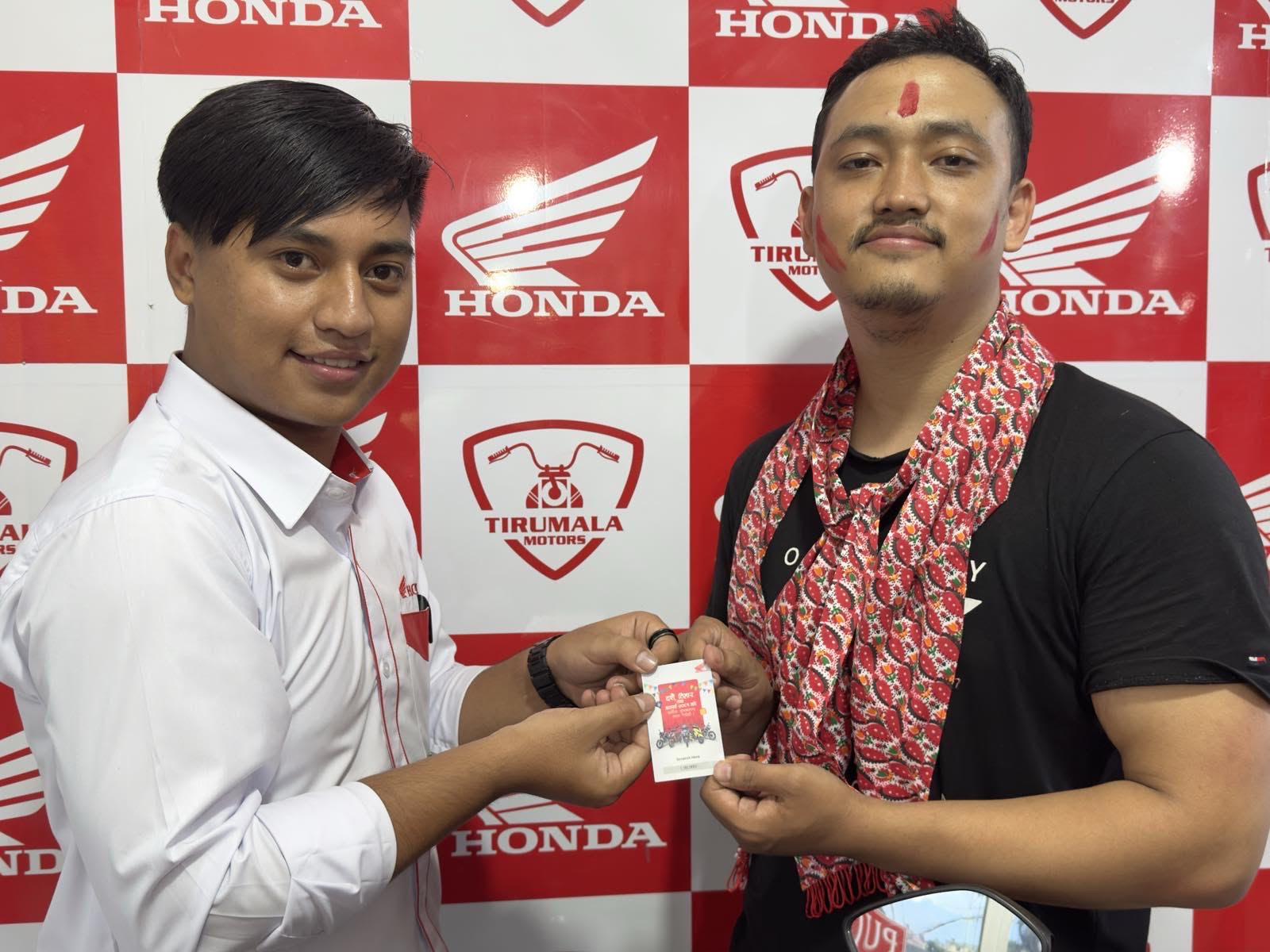 होण्डाको दशैं अफर अन्तर्गत ४ भाग्यशाली ग्राहकले जिते १ जनही १ लाख