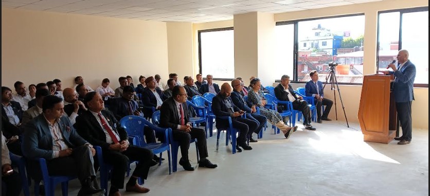 बाढीपहिरोबाट भएको क्षतिको बीमा दाबी समयमै दिन बीमकलाई अध्यक्ष सिलवालको निर्देशन