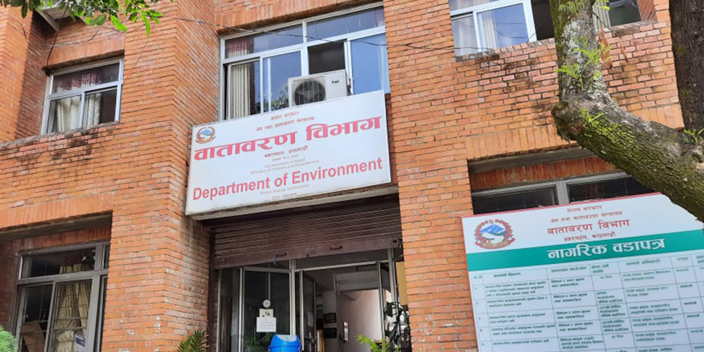 वायु प्रदूषण बढ्यो, प्लास्टिकजन्य फोहोर नजलाउन आग्रह