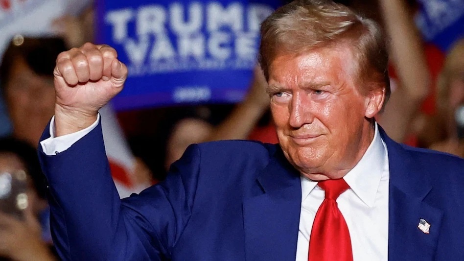 लगातार ‘ट्यारिफ बम‘ फोड्दै ट्रम्प, व्यापार घाटामा विश्वकै शीर्ष स्थानमा अमेरिका किन ?