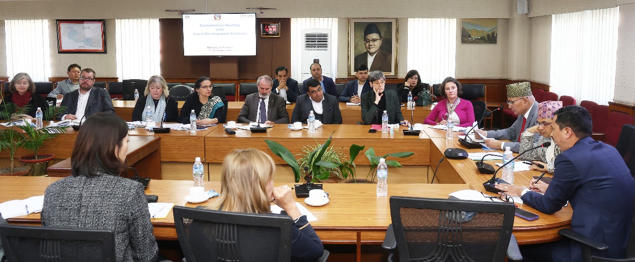 सरकारको ध्यान आर्थिक विकासमा केन्द्रितः अर्थमन्त्री