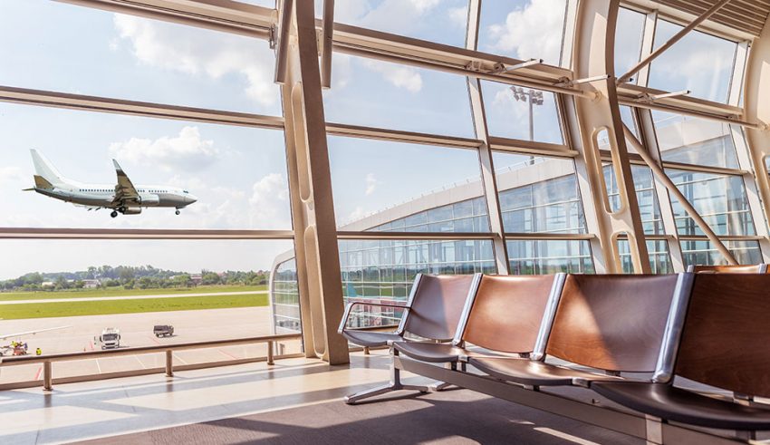 निजी क्षेत्रलाई पनि खुला गरिँदै विमानस्थलको सञ्चालन र व्यवस्थापन गर्न पाउने बाटो