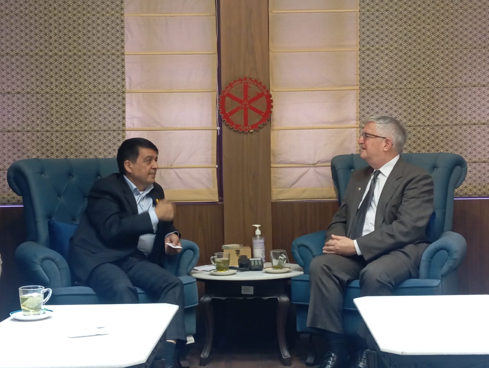 नेपालमा लगानी गर्न इजरायली लगानीकर्तालाई महासंघ अध्यक्ष ढकालको आग्रह