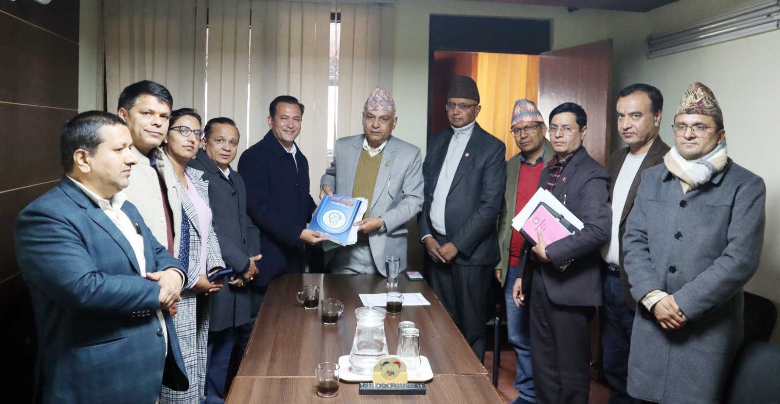 कांग्रेस सचेतकलाई इप्पानले भन्यो, ‘लेखा समितिको गलत निर्देशनले ४२ कम्पनीको आईपीओ रोकियो’