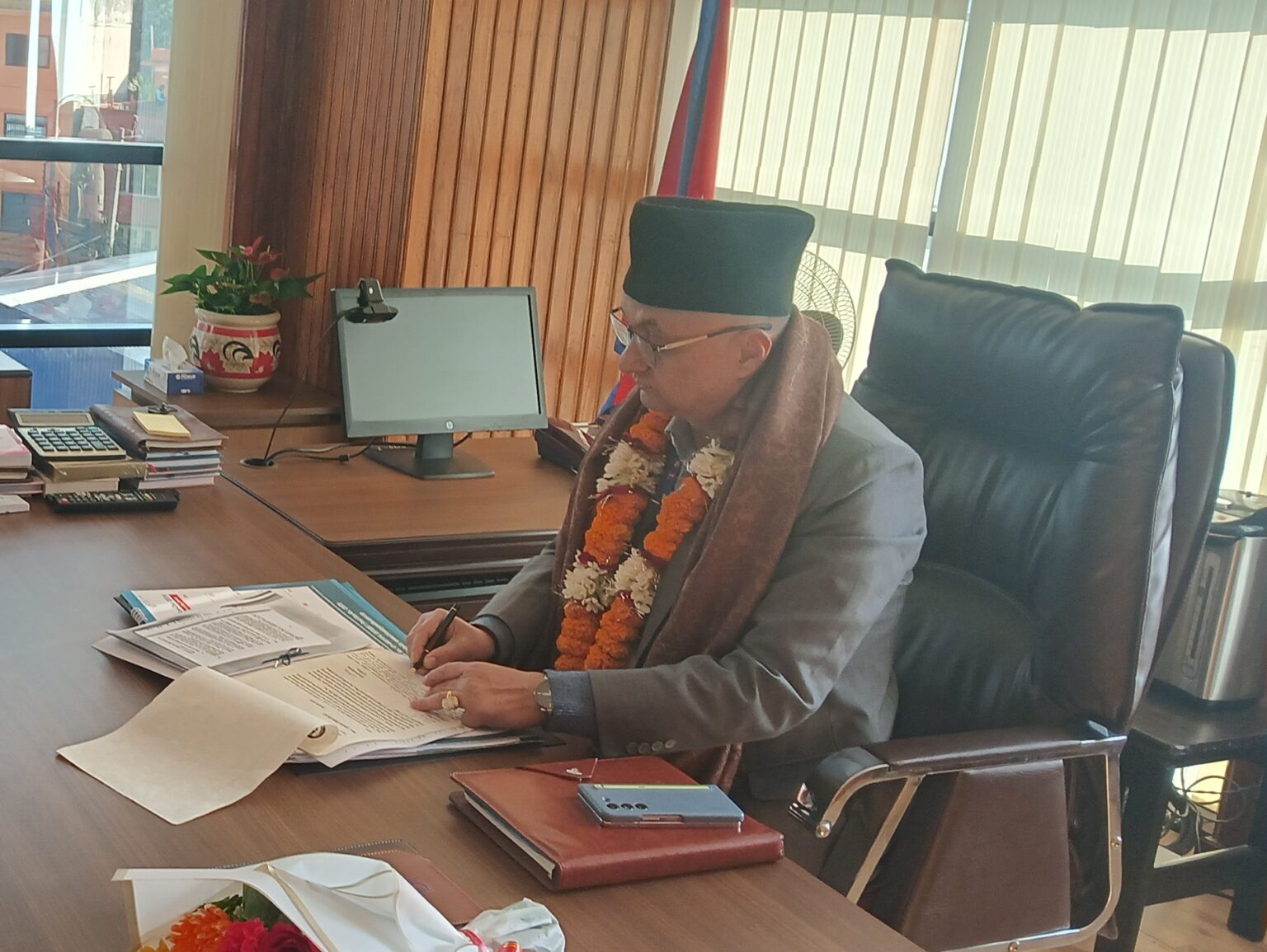 बीमा प्राधिकरणको अध्यक्षको भूमिकामा रहँदा मदन दहालबाट भएका १९ मुख्य कार्यहरू