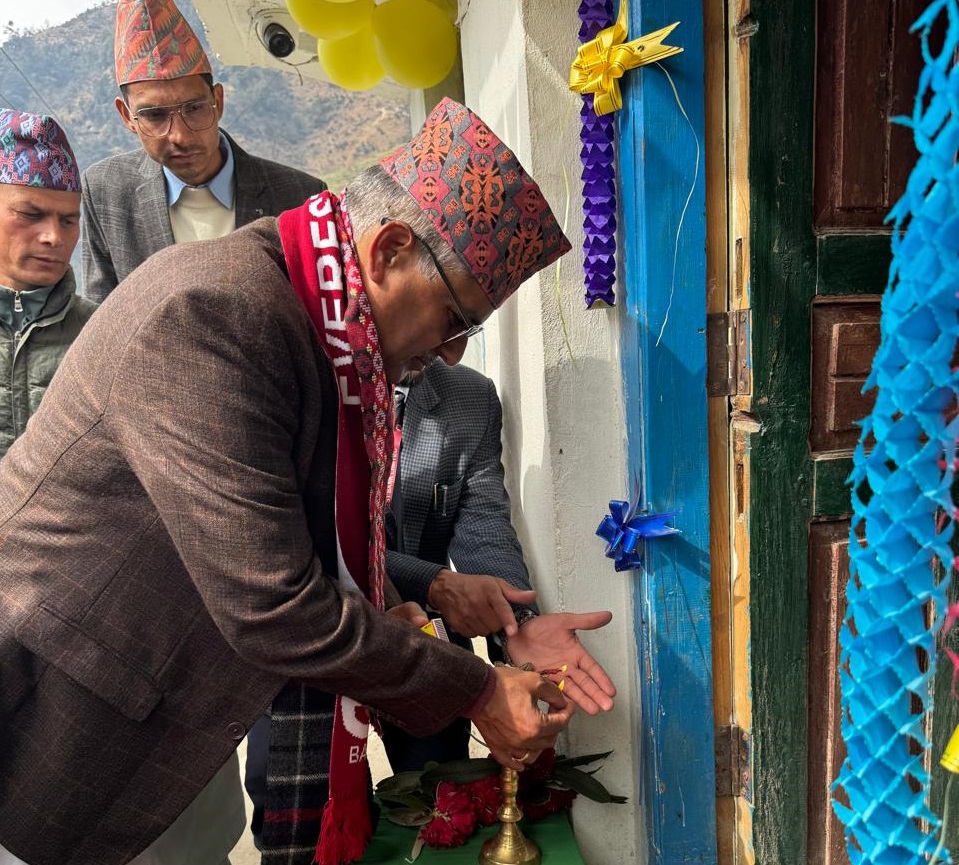 सबै स्थानीय तहमा पुग्यो बैंकिङ सेवा, एभरेष्ट बैंकले साइपालमा गर्यो शाखा विस्तार