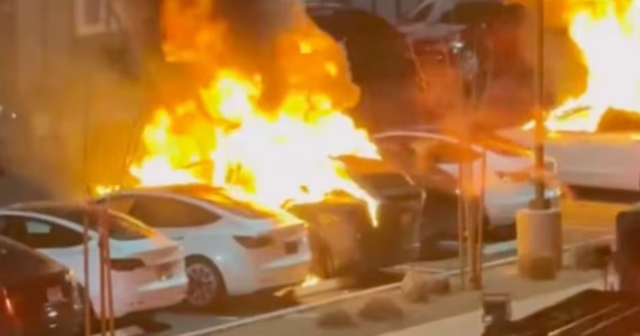 Tesla cars are under constant attack, personal details of car owners are also leaked